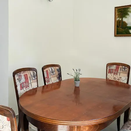 شقة 3 Bedroom Front In *